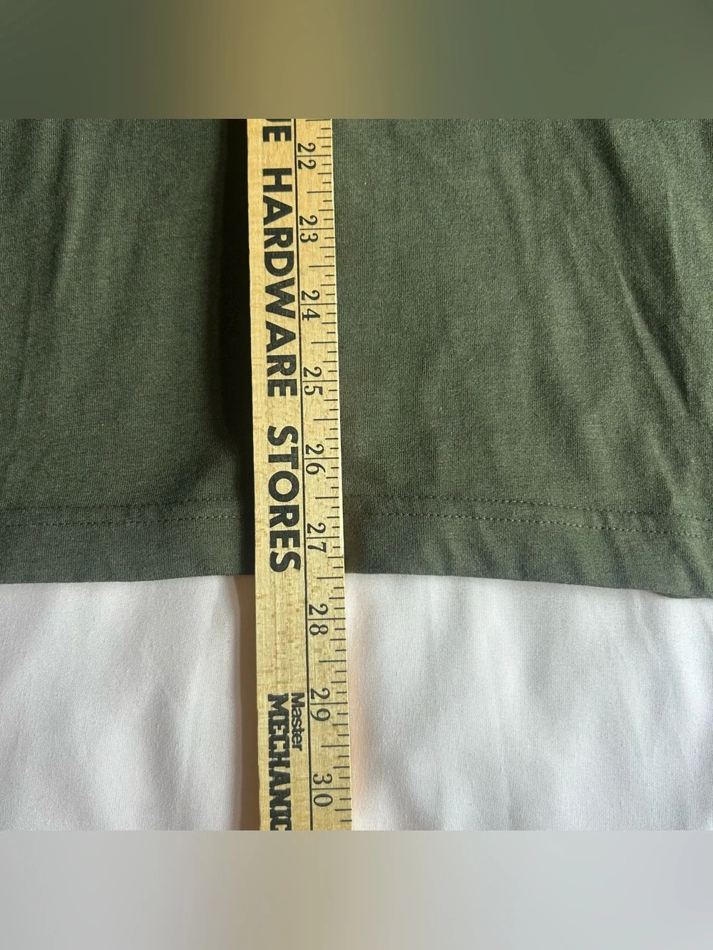 Banana Republic Premium Wash Crewneck T-Shirt – Olive Green – Size Large